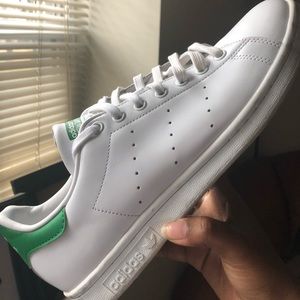 Adidas Stan Smith Men’s/ Women’s
